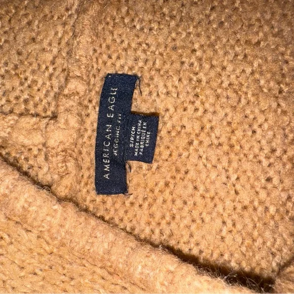 Sweater - Picture 3 of 3